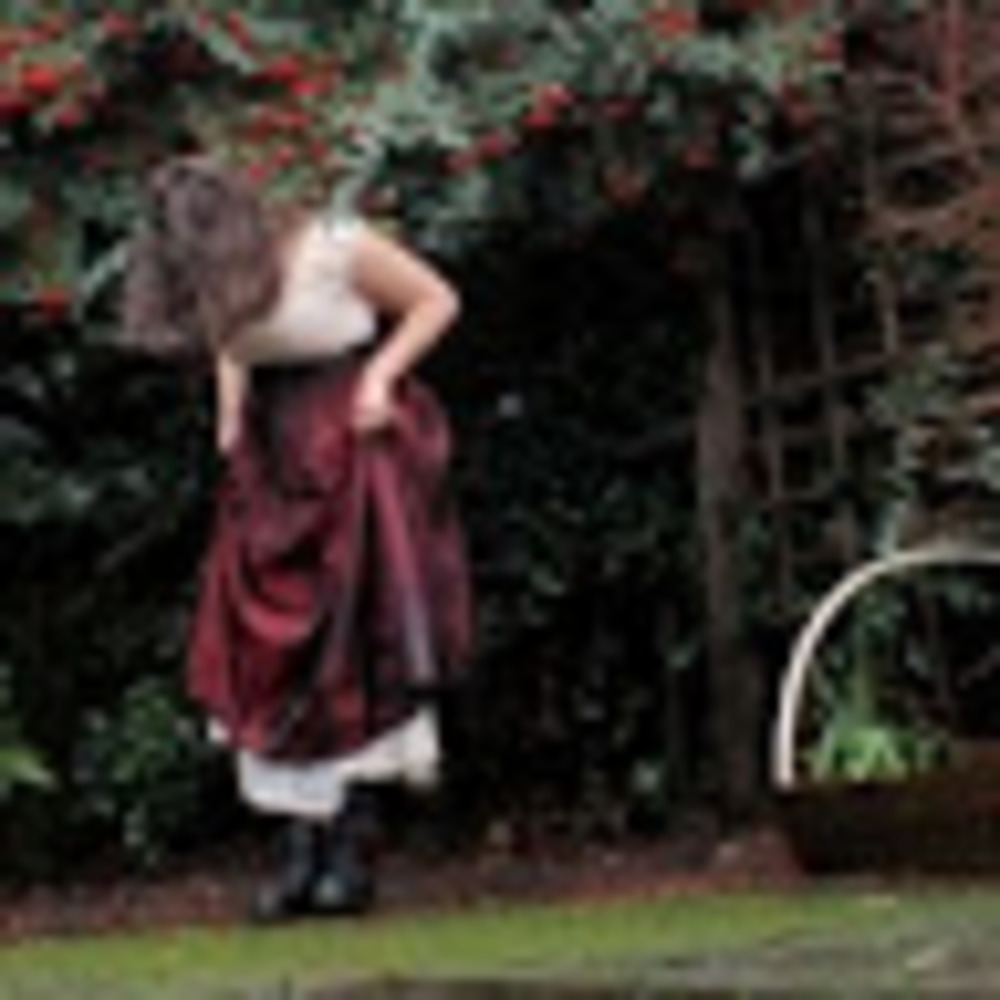 Meet your Posher, Alba